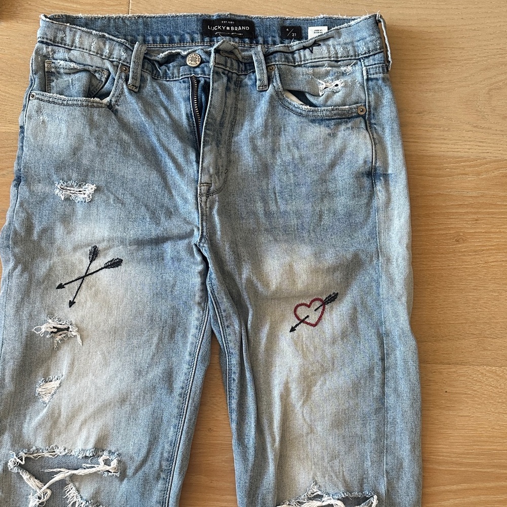 Lucky Brand Men's Light Blue Relaxed Jeans with Distressed Details